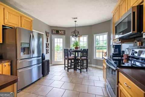 110 Hamilton Lake Dr, Lagrange, GA 30241 photo 7