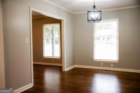 608 Spencer St, Barnesville, GA 30204 photo 5