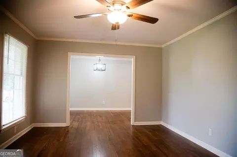 608 Spencer St, Barnesville, GA 30204 photo 2