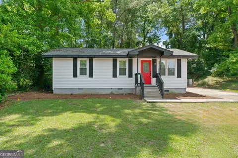 106 Stuart Cir SE, Milledgeville, GA 31061