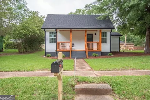 707 Askew Ave, Hogansville, GA 30230