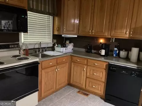 809 Stonewall St, Dublin, GA 31021 photo 8