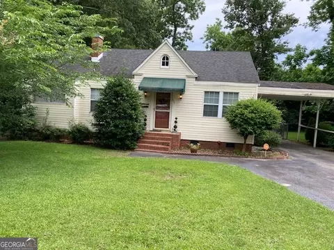 809 Stonewall St, Dublin, GA 31021