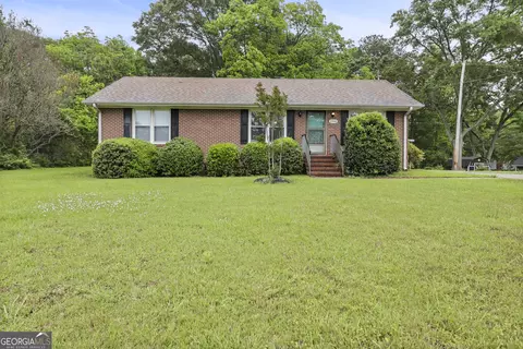 286 S Pine Hill Rd, Griffin, GA 30224