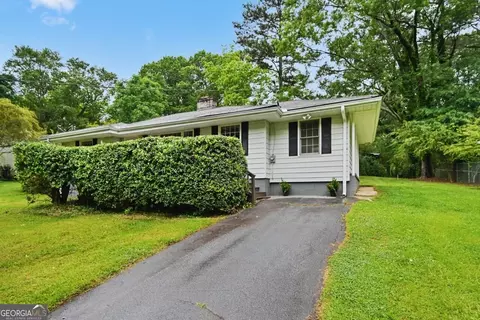 3644 Lakeside Ct, Tucker, GA 30084