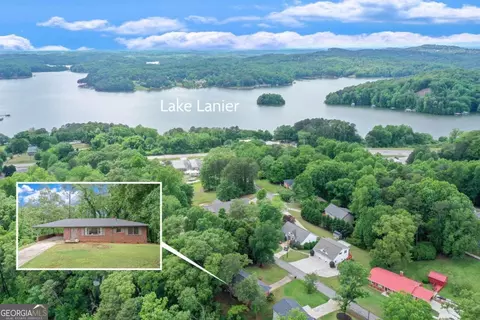 3308 Clearview Dr, Gainesville, GA 30506