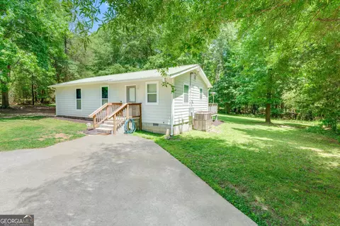 1211 Farm Rd, Colbert, GA 30628