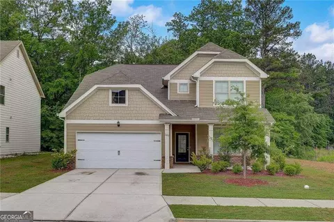 2405 Bear Mountain St, Lithonia, GA 30058