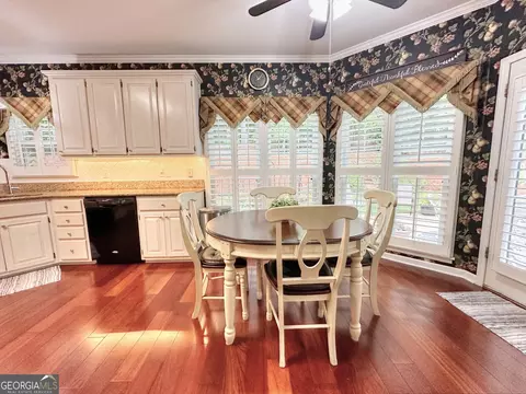 308 Ashford Cir, Lagrange, GA 30240 photo 15