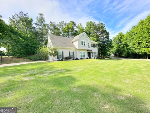 308 Ashford Cir, Lagrange, GA 30240 photo 2