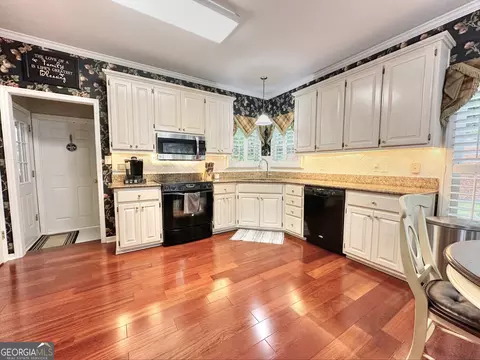 308 Ashford Cir, Lagrange, GA 30240 photo 17