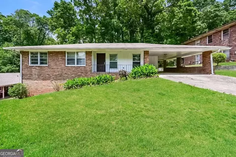 1476 Cherokee Trl, Conley, GA 30288