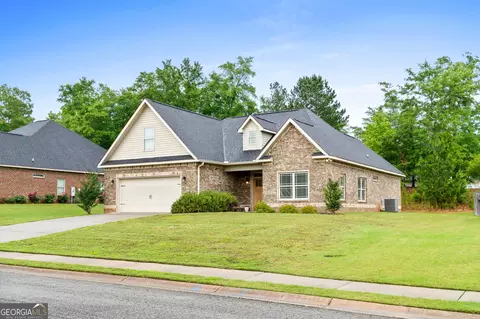 515 Constitution Dr, Forsyth, GA 31029 photo 2