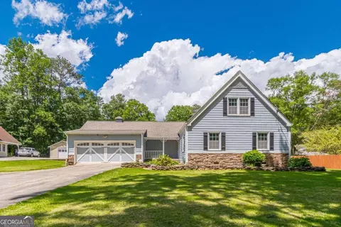 3267 Sharon Dr, Powder Springs, GA 30127