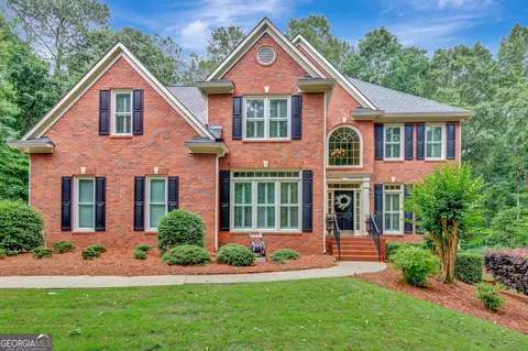 240 Stonehaven Dr, Fayetteville, GA 30215