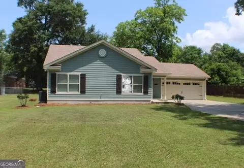 203 Westview Dr, Dublin, GA 31021 photo 2