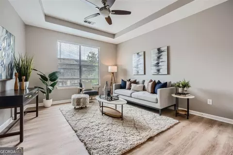 400 17th St NW #2404, Atlanta, GA 30363