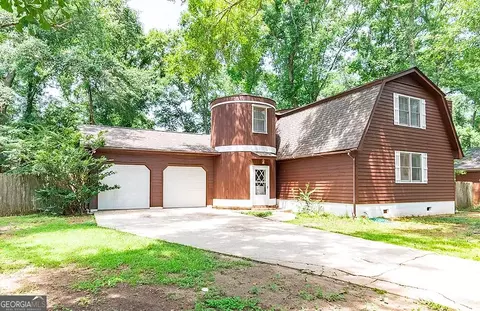 107 Tocaste Ln, Albany, GA 31707