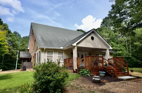 550 Pine Ridge Rd, Franklin, GA 30217