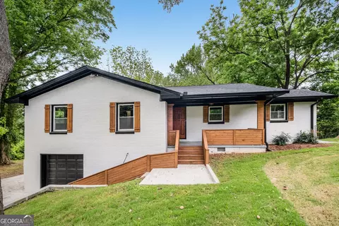 3647 Rockbridge Rd, Stone Mountain, GA 30083