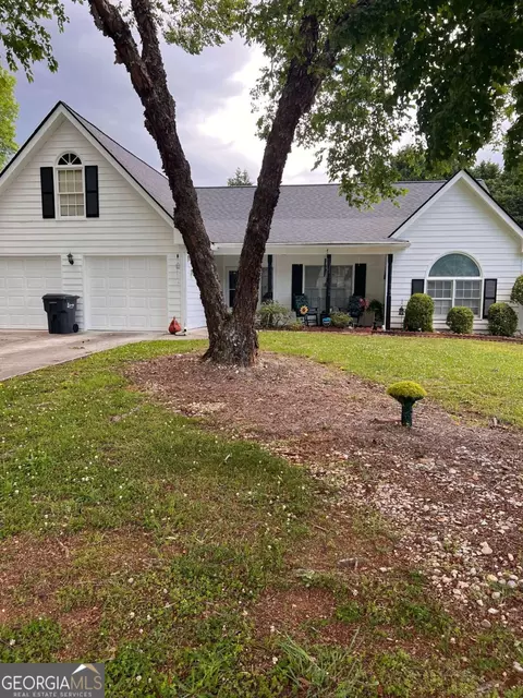 760 Wilkes Dr, Loganville, GA 30052