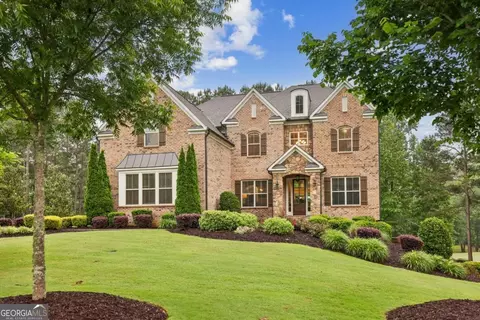 4090 Hopewell Springs Dr, Alpharetta, GA 30004
