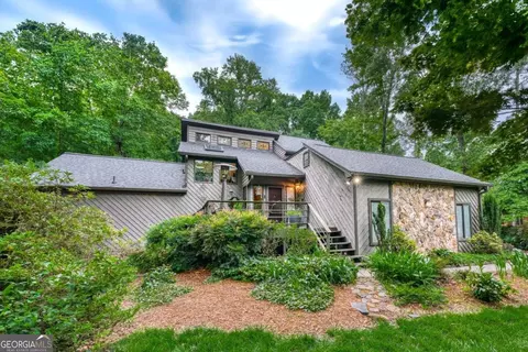 2962 Taramore Way, Suwanee, GA 30024