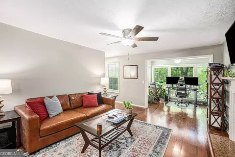 802 Gettysburg Pl, Atlanta, GA 30350