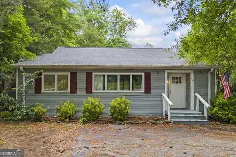 351 Athens St, Hartwell, GA 30643