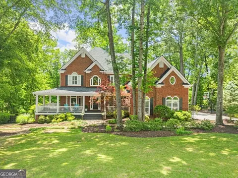 325 Virginia Gln, Milton, GA 30004