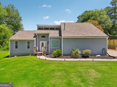 5246 Highland Trl, Acworth, GA 30102