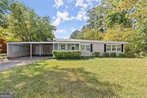 2017 River Rd, Ellenwood, GA 30294