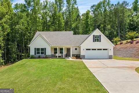 123 Copper Creek Dr, Lagrange, GA 30240