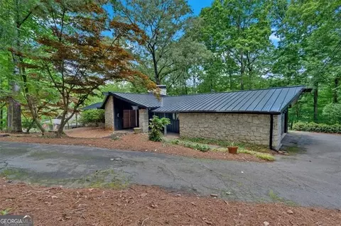 1260 Tynecastle Way NE, Atlanta, GA 30350