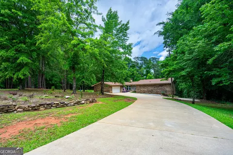 720 Seminole Rd, Lagrange, GA 30240