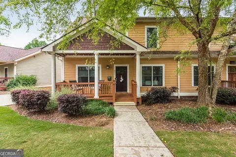691 Frasier Cir SE, Marietta, GA 30060