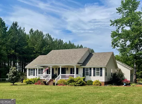 1451 Berrian Ln, Louisville, GA 30434
