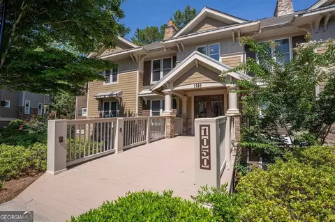 1050 Portage Trl # B, Greensboro, GA 30642