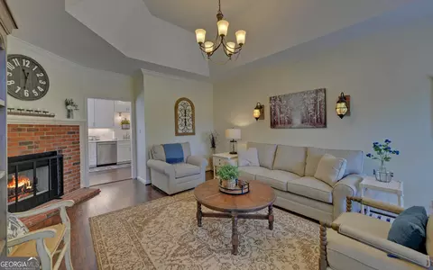 1 Leverette Dr, Toccoa, GA 30577 photo 5