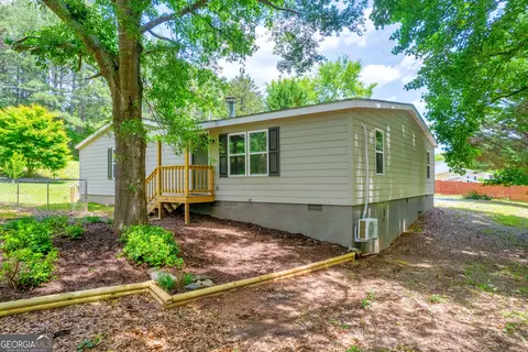 30 Racetrack Rd, Toccoa, GA 30577 photo 5