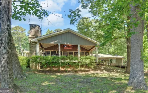 147 Ridgemore Cir, Toccoa, GA 30577