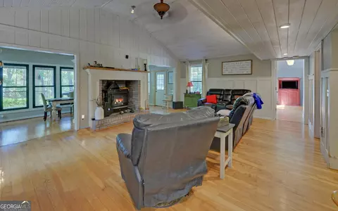 147 Ridgemore Cir, Toccoa, GA 30577 photo 13