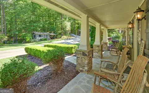 147 Ridgemore Cir, Toccoa, GA 30577 photo 5