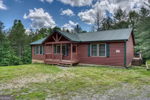 131 Pine Ln #4, Mineral Bluff, GA 30559