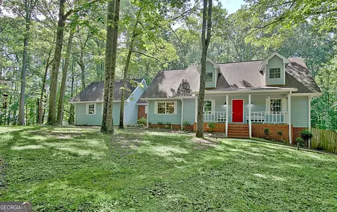 245 Little Creek Dr, Fayetteville, GA 30214