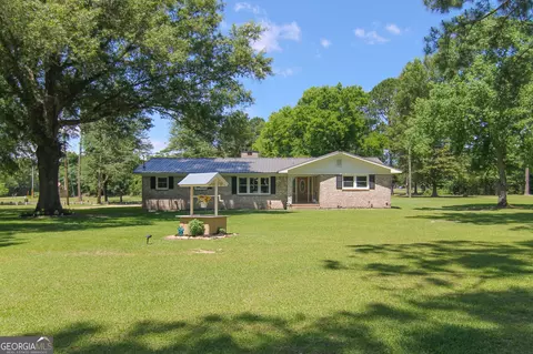 110 Berryhill Coody Rd, Cochran, GA 31014