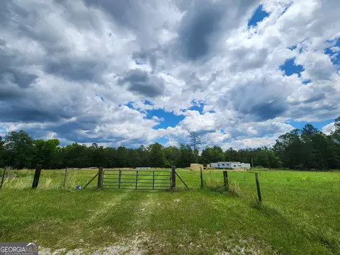 1410 Carrs Station Rd, Sparta, GA 31087