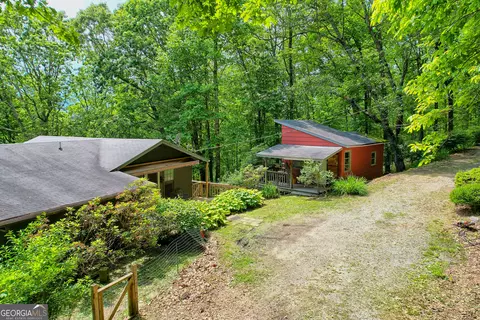 241 Westside Duck Mountain Rd, Scaly Mountain, NC 28775
