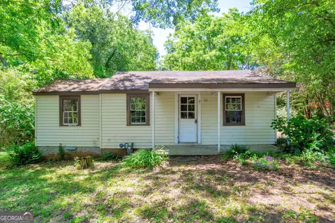 90 Williams St, Hartwell, GA 30643