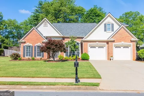 970 Pebblestone Ct, Alpharetta, GA 30009